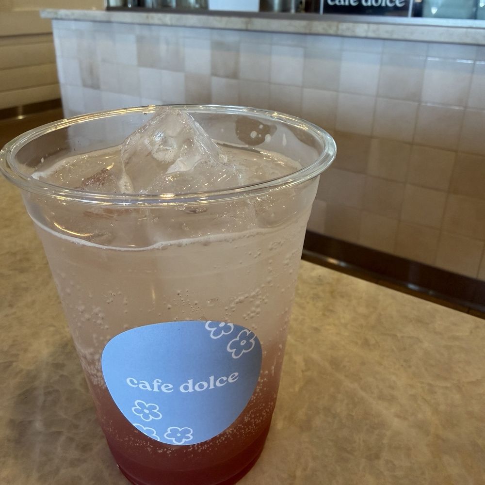 Berry lemon spritz Berry lemon spritz