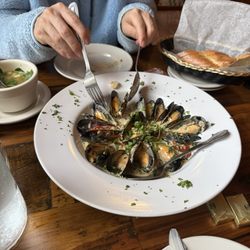 Trattoria Demi - Mussels