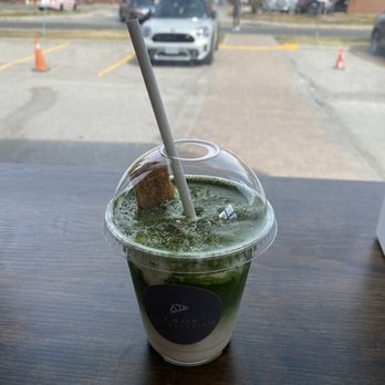 Cros Croissanterie - Coffee & Tea Near Me - Markham, Ontario