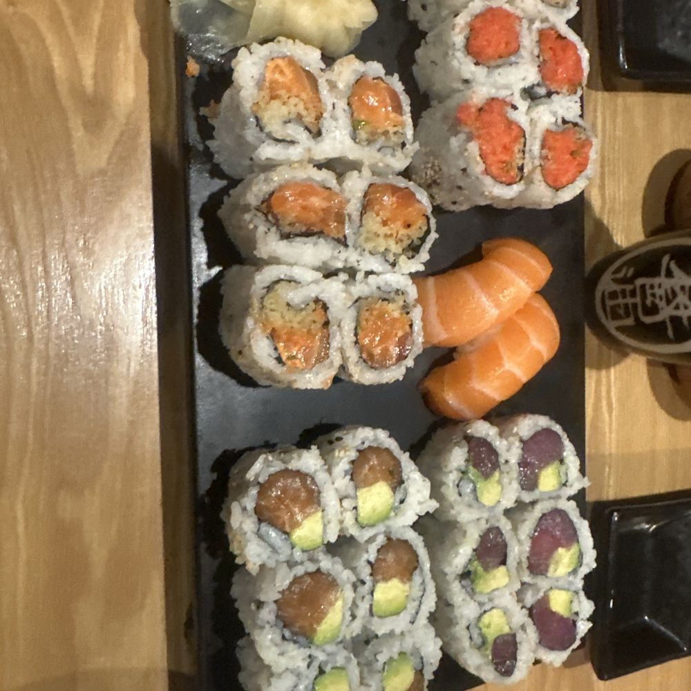 Sushi Toro - Crunchy Spicy Salmon (6pcs) Crunchy Spicy Tuna (6pcs) Salmon & Avocado (6pcs) Tuna & Avocado (6pcs) Nigiri Salmon (2pcs) - Sushi Bars Near Me - Kensington, Maryland Sushi Toro - Crunchy Spicy Salmon (6pcs) Crunchy Spicy Tuna (6pcs) Salmon & Avocado (6pcs) Tuna & Avocado (6pcs) Nigiri Salmon (2pcs) - Sushi Bars Near Me - Kensington, Maryland