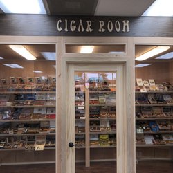 Royal smoke and vape