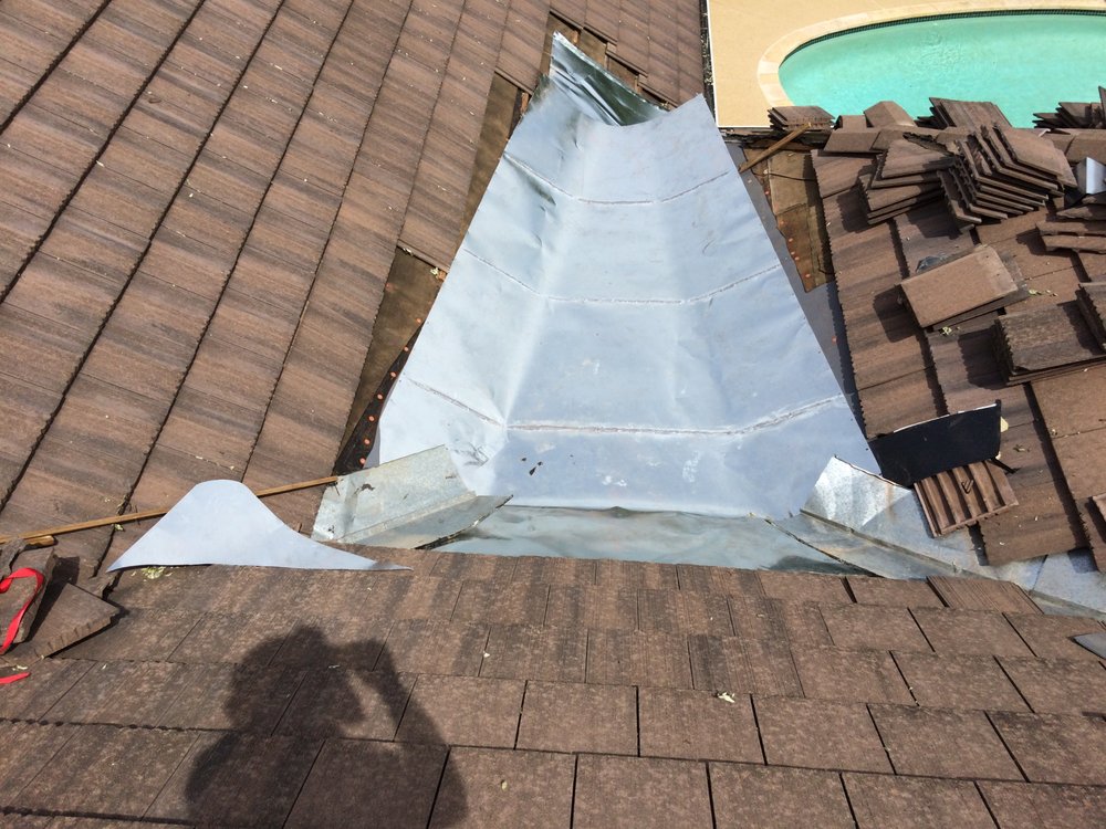 Slide of Lz Creative Roofing