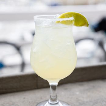 Shenanigans - a glass of lemonade - Irish Near Me - Long Beach, California