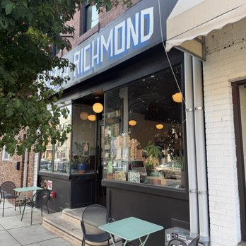 Pizza Richmond - Entrance - Pizza Near Me - Philadelphia, Pennsylvania