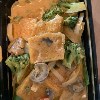 Wild Ginger - Red Curry - Sushi Bars Near Me - Daytona Beach, Florida