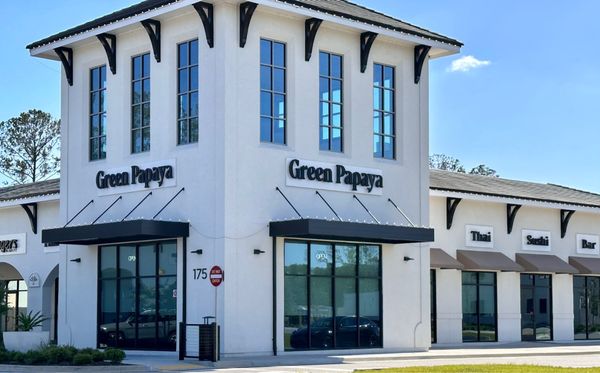 Green Papaya Thai & Sushi (210 Location) by null