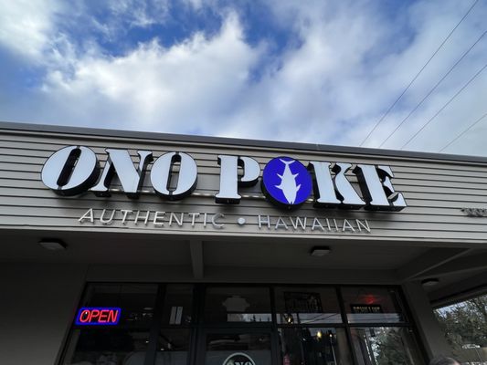 Ono Authentic Hawaiian Poke by null