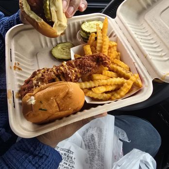 Dave's Hot Chicken - Couldn't wait for the photo!! - Chicken Shop Near Me - Fresh Meadows, New York Dave's Hot Chicken - Couldn't wait for the photo!! - Chicken Shop Near Me - Fresh Meadows, New York
