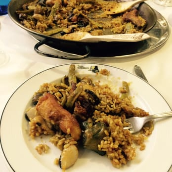 Casa Roberto - Paella valenciana - Spanish Near Me - Valencia, V Casa Roberto - Paella valenciana - Spanish Near Me - Valencia, V