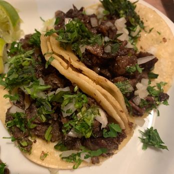 Tacos El Barullo - Tacos de cabeza!! Deliciosos hooked up tacos got to check them out. - Food Trucks Near Me - Bakersfield, California Tacos El Barullo - Tacos de cabeza!! Deliciosos hooked up tacos got to check them out. - Food Trucks Near Me - Bakersfield, California