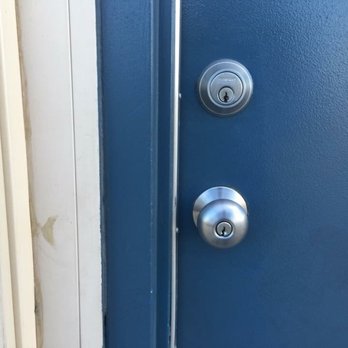 Express Locksmith - Commercial grade lockset - Keys & Locksmiths Near Me Express Locksmith - Commercial grade lockset - Keys & Locksmiths Near Me