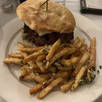 Garvan's Gastropub - Burger - Gastropubs Near Me - New Paltz, New York