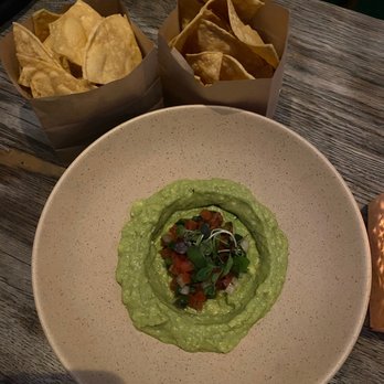 Hermanito - Guacamole, Salsa & Chips - Mexican Near Me - Los Angeles, California Hermanito - Guacamole, Salsa & Chips - Mexican Near Me - Los Angeles, California