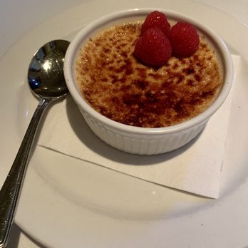 Madeline's - Creme brûlée dessert - New American Near Me - Cambria, California