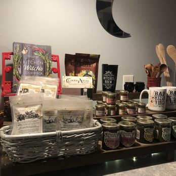 Stellaluna - Spiritual Shop Near Me - Southington, Connecticut