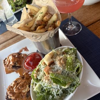 Del Frisco's Grille - The Girls Girl Dinner - Steakhouses Near Me - Southlake, Texas