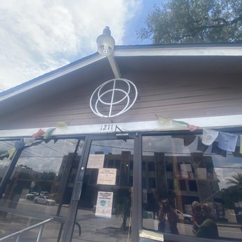 Avalon - The outside of the building - Spiritual Shop Near Me - Orlando, Florida