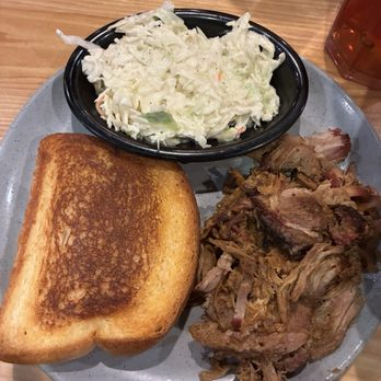 Sonny's BBQ - Pulled pork with slaw and garlic bread - Barbeque Near Me - Rock Hill, South Carolina
