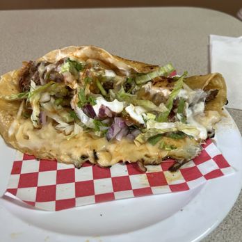 Machetes Big Quesadillas - Baby beef tinga machete - Mexican Near Me - Chicago, Illinois