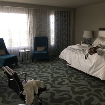Wyndham Grand Jupiter at Harbourside Place - Spacious room - Hotels Near Me - Jupiter, Florida