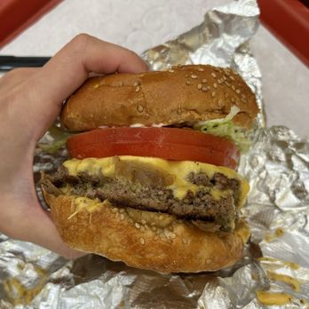 Z Burger - Double cheeseburger - Burgers Near Me - Vienna, Virginia Z Burger - Double cheeseburger - Burgers Near Me - Vienna, Virginia