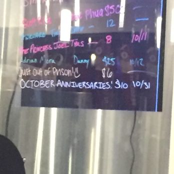 Resolute Brewing - The Tab Board - Beer Gardens Near Me - Centennial, Colorado