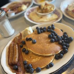 Galaxy Diner-Restaurant