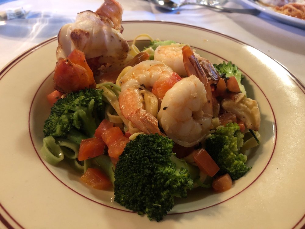 LOUIE’S ITALIAN RESTAURANT & BAR 20 Photos & 73 Reviews 136 River