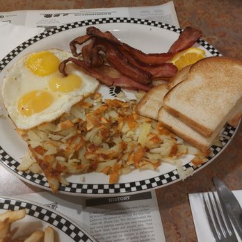 Black Bear Diner Reno - Yum! - American Near Me - Reno, Nevada