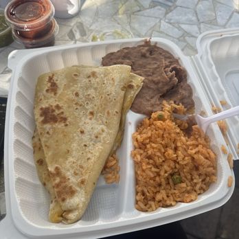 Caliente Mexican Food - Cheese quesadilla combo - Mexican Near Me - San Diego, California Caliente Mexican Food - Cheese quesadilla combo - Mexican Near Me - San Diego, California