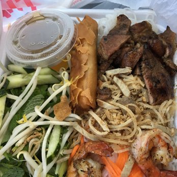 Co Do 2 - Vermicelli plate $9.95. Huge serving size. Fresh ingredients. Grilled pork...yum. - Vietnamese Near Me - Sacramento, California Co Do 2 - Vermicelli plate $9.95. Huge serving size. Fresh ingredients. Grilled pork...yum. - Vietnamese Near Me - Sacramento, California