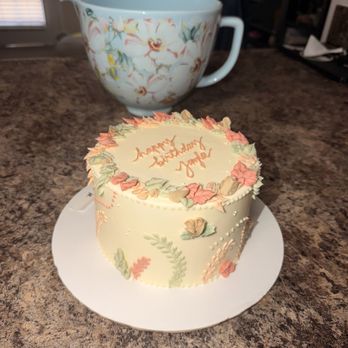Lemon Bar - Custom cake - Bakeries Near Me - Temecula, California