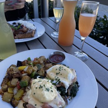 Lighthouse - Eggs Benedict - Breakfast & Brunch Near Me - Newport Beach, California