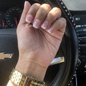 Dollish Polish Nail Studio - Nail Salons Near Me - Rialto, California