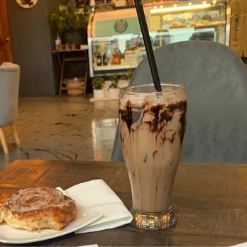Makario Coffee Roasters - Orange hazelnut pastry and a Dutch mocha. - Coffee & Tea Near Me - Everett, Washington Makario Coffee Roasters - Orange hazelnut pastry and a Dutch mocha. - Coffee & Tea Near Me - Everett, Washington