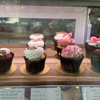 Layer Cake - Breakfast & Brunch Near Me - Irvine, California