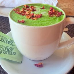 Dairy free matcha with rose and they have stevia ! Dairy free matcha with rose and they have stevia !