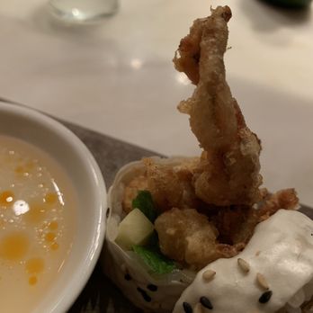 Uchiko Austin - Soft shell crab maki - Sushi Bars Near Me - Austin, Texas Uchiko Austin - Soft shell crab maki - Sushi Bars Near Me - Austin, Texas