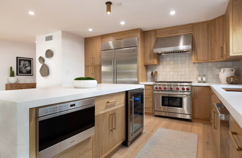 Slide of Level Contractor