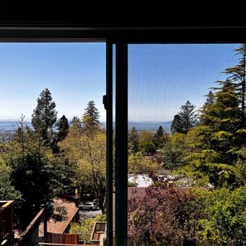 Window Station - GG bridge in the distance - Windows Installation Near Me - San Francisco, California Window Station - GG bridge in the distance - Windows Installation Near Me - San Francisco, California
