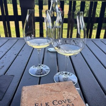 Elk Cove Vineyards - Wineries Near Me - Gaston, Oregon Elk Cove Vineyards - Wineries Near Me - Gaston, Oregon