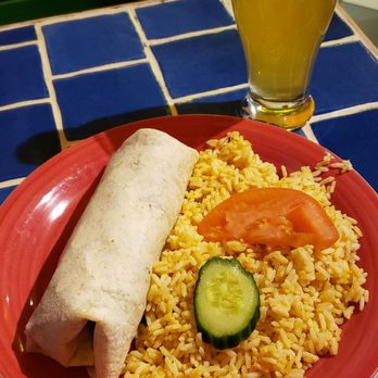 Ahora Mexican Cuisine - Burrito de Carne - Mexican Near Me - Ottawa, Ontario