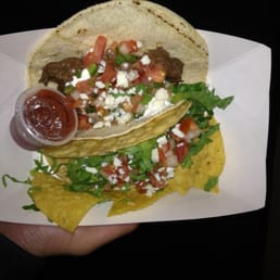 Chicken and crane asada, try not fill up too much Chicken and crane asada, try not fill up too much