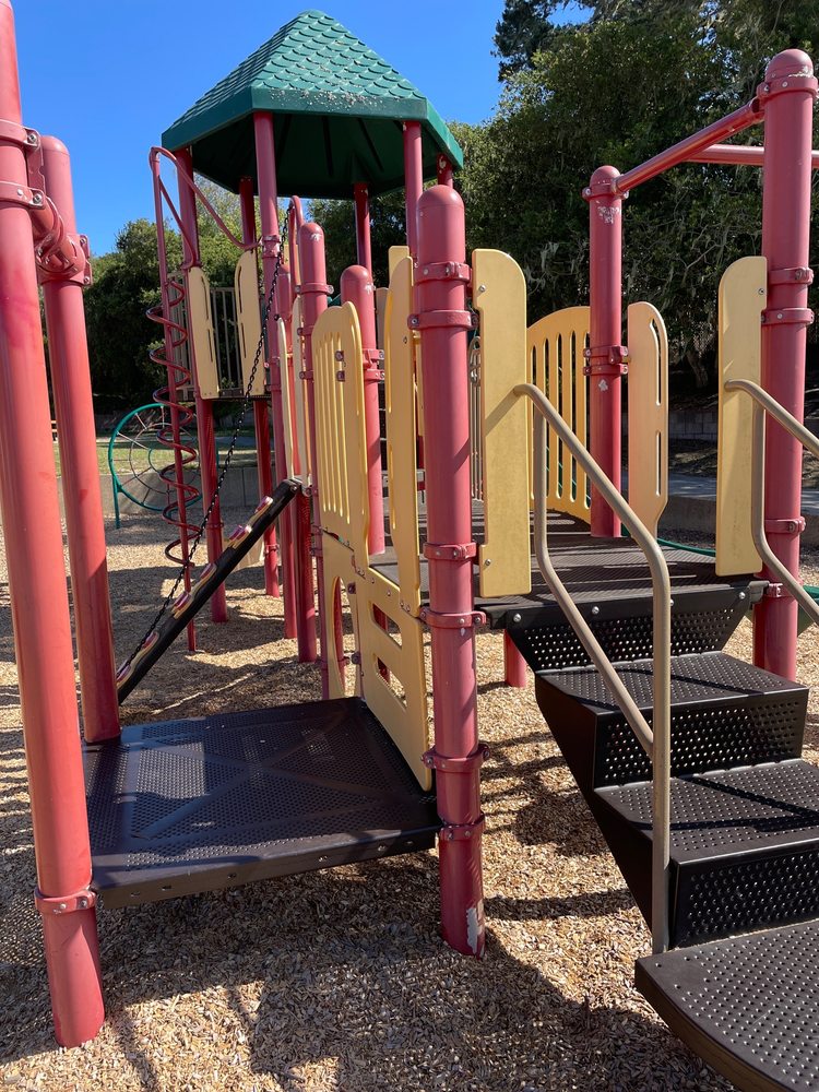 HILLTOP PARK Updated August 2024 871 Jessie St, Monterey