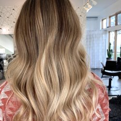 Nova Hair Collective - By Laura