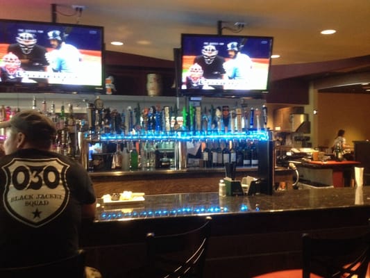New England's Tap House Grille by null