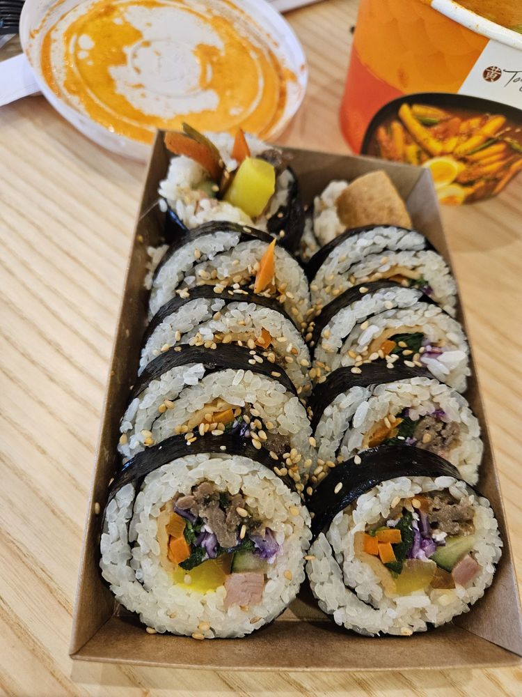 Tommy’s Korean Express Logo