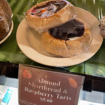 Dharma's Restaurant - Dessert - almond shortbread / raspberry tart - Vegetarian Near Me - Capitola, California