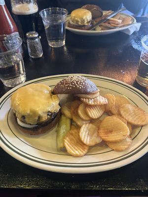 Eebee's Corner Bar by null