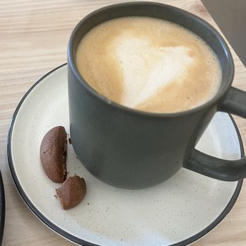 Café Blanc - Vanilla Latte - Cafes Near Me - Parma Heights, Ohio Café Blanc - Vanilla Latte - Cafes Near Me - Parma Heights, Ohio